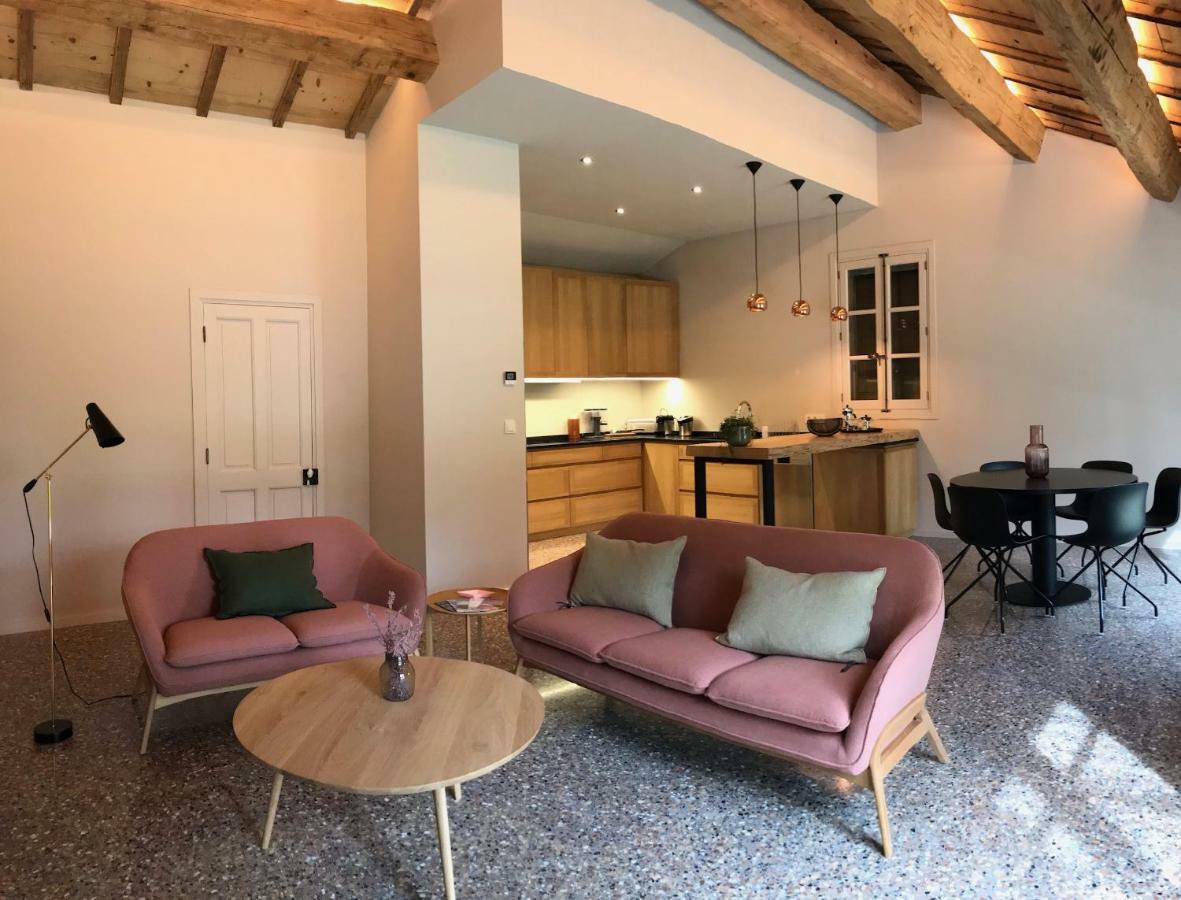 Le Cafe & La Forge Du Petit Badon Villa Salin-de-Giraud Kültér fotó